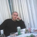  ,   Viktor, 40 ,   