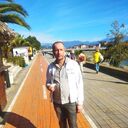  ,   Viktor, 44 ,   ,   , c , 