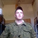  ,   Hoog, 34 ,   