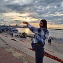  ,   Lena, 41 ,   ,   