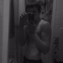  ,   HarD BonE, 32 ,     , c 