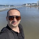  ,   Denis, 30 ,     , c 