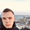  ,   Zhenya, 32 ,   ,   , c 
