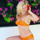  ,   Euphoria, 40 ,   ,   , c 