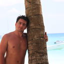  ,   Willy, 43 ,   