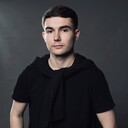  ,   Viktor, 24 ,   ,   