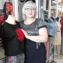  ,   Violetta, 55 ,   ,   