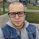  ,   Valentin, 30 ,   
