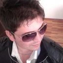  ,   Axa, 32 ,   