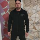  --,   , 32 ,     , c 