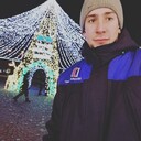  ,   Maxim, 27 ,   ,   , c 