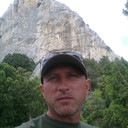  ,   Valer, 47 ,  
