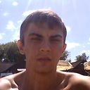  ,   Igor, 33 ,   