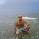  ,   Aleks suruda, 49 ,   ,   , c 