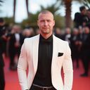  ,   Dmitry, 33 ,   c 