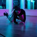  ,   Victoria, 25 ,  