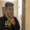  --,   Leo, 32 ,   ,   