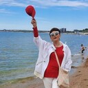  ,   Larisa, 64 ,     , c 