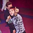  ,   Maksik, 32 ,   ,   , c 