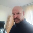  ,   Artur, 41 ,   ,   