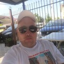  ,   Fanis, 44 ,  