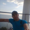  ,   Viktor, 46 ,  