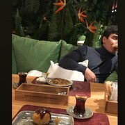  ,   Albek, 32 ,  