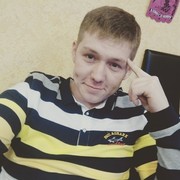   ,  Maximilian, 33