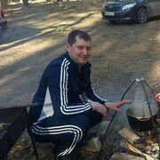  ,   Pavel, 36 ,  
