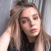  , 