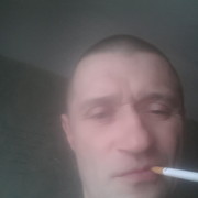  ,  Artur, 47