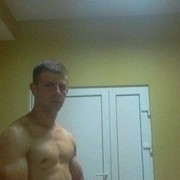  ,  Igor, 32