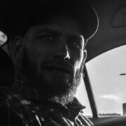  ,   Sasha, 37 ,   ,   