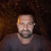  ,  Lasha, 48
