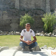  ,  Arman, 37