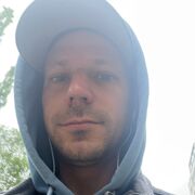  -,   Denis, 35 ,   ,   