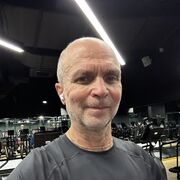  ,   Oleg Kharkov, 61 ,   c 