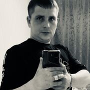  ,   Sergei, 30 ,  