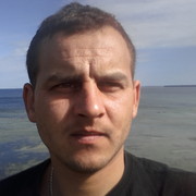  ,  Taras, 38