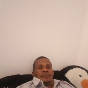  ,  Malek, 39