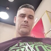  ,   Zhenyay, 38 ,   c 