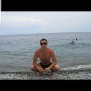  ,   Alik, 37 ,   ,   