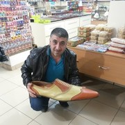  ,   Artur, 47 ,   ,   , c 