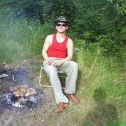 ,   Petr, 49 ,  