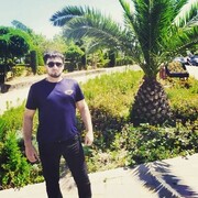  ,   Maga, 42 ,   ,   