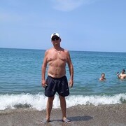  ,   Oleg, 56 ,   c 