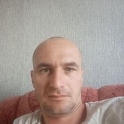  ,   Sergei, 39 ,   ,   