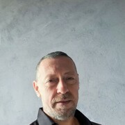  ,  Bobby, 48