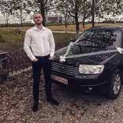  ,  Alex, 28