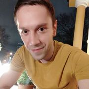  ,  Sima Maks, 32